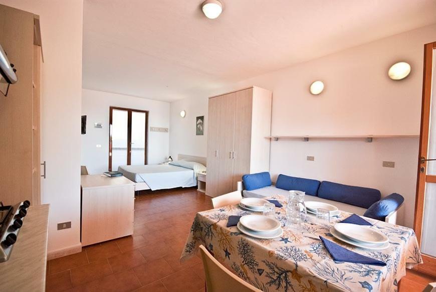 Casa Del Golfo Aparthotel Lacona Eksteriør bilde